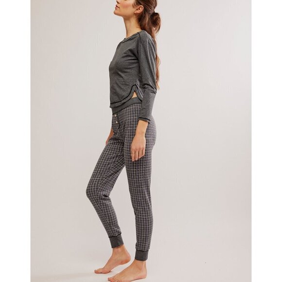 FREE PEOPLE Chill Evening PJ Set / Charcoal Combo - Picture 2 of 10